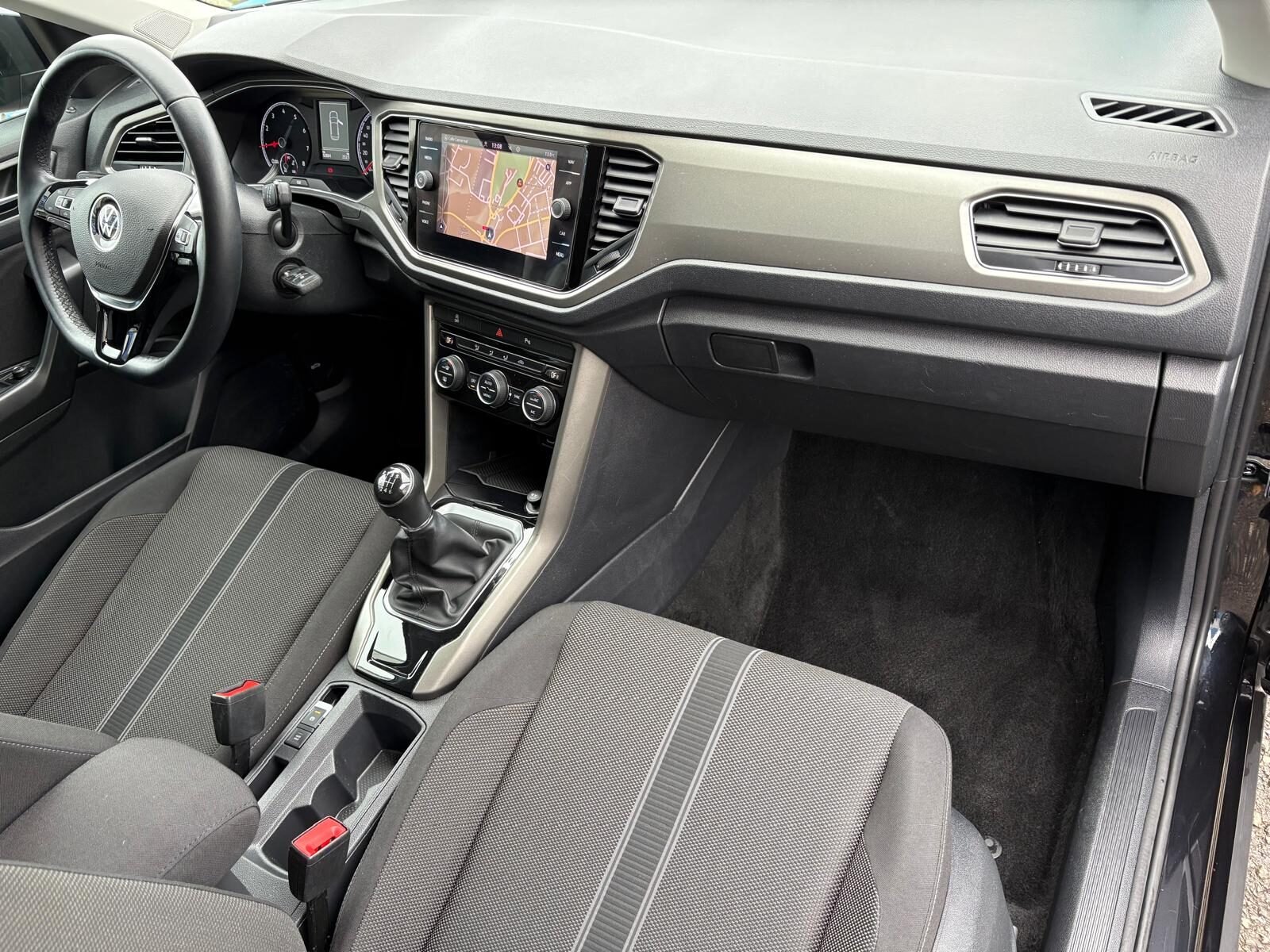 VOLKSWAGEN T-Roc 1.0 TSI Advance 110