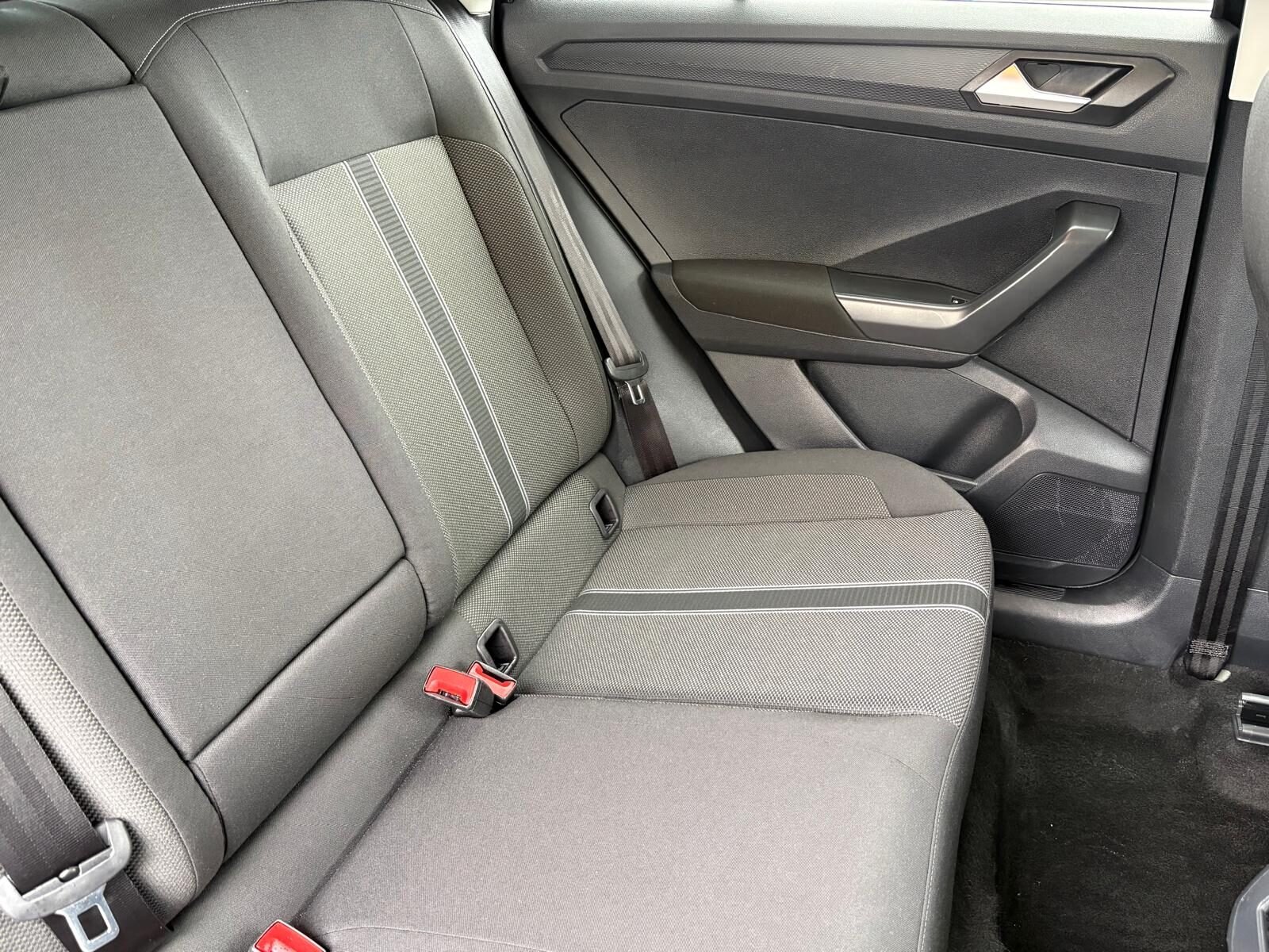 VOLKSWAGEN T-Roc 1.0 TSI Advance 110