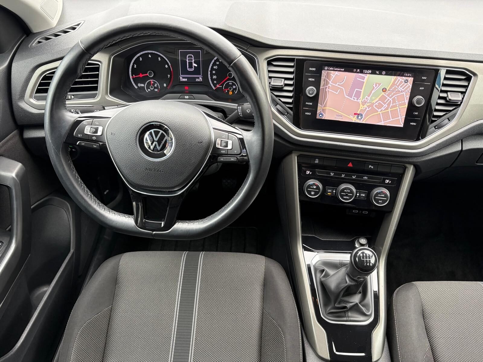 VOLKSWAGEN T-Roc 1.0 TSI Advance 110