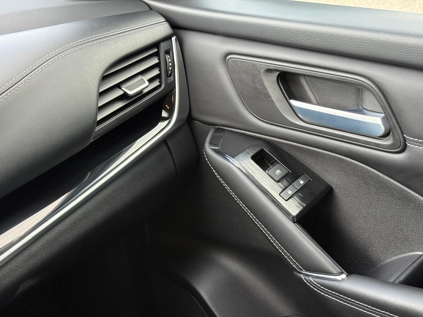 NISSAN QASHQAI 1.3 DIG-T mHEV N-Connecta 140