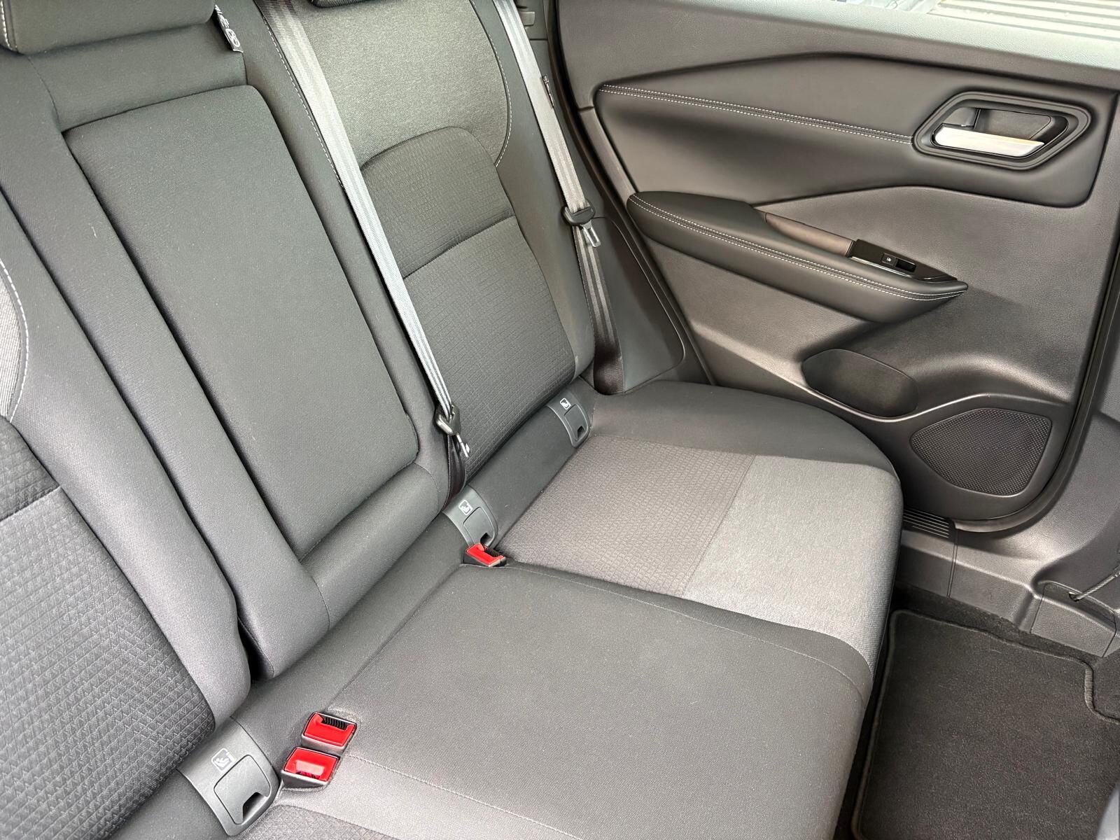 NISSAN QASHQAI 1.3 DIG-T mHEV N-Connecta 140