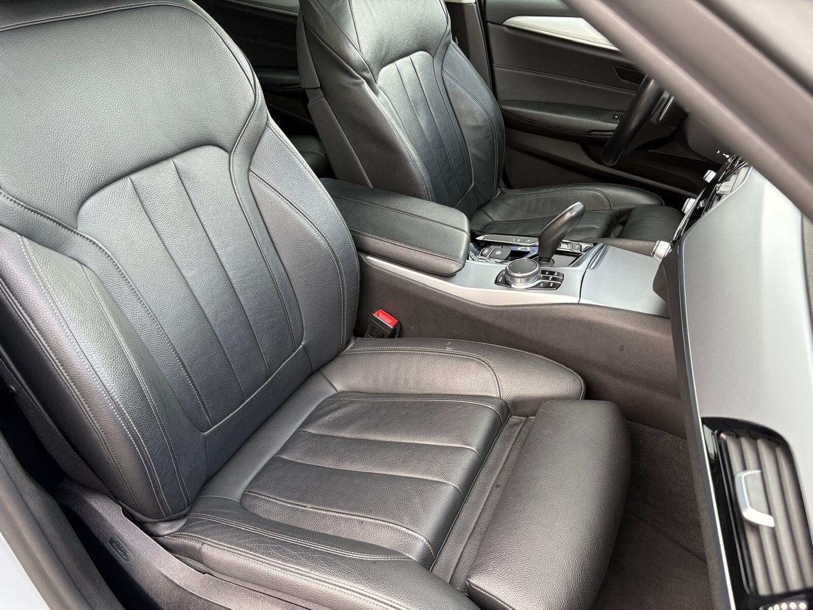 BMW Serie 5 530d Touring 265