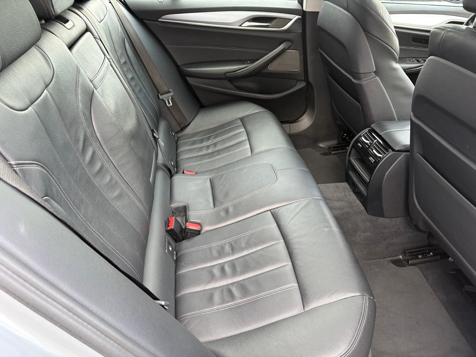 BMW Serie 5 530d Touring 265