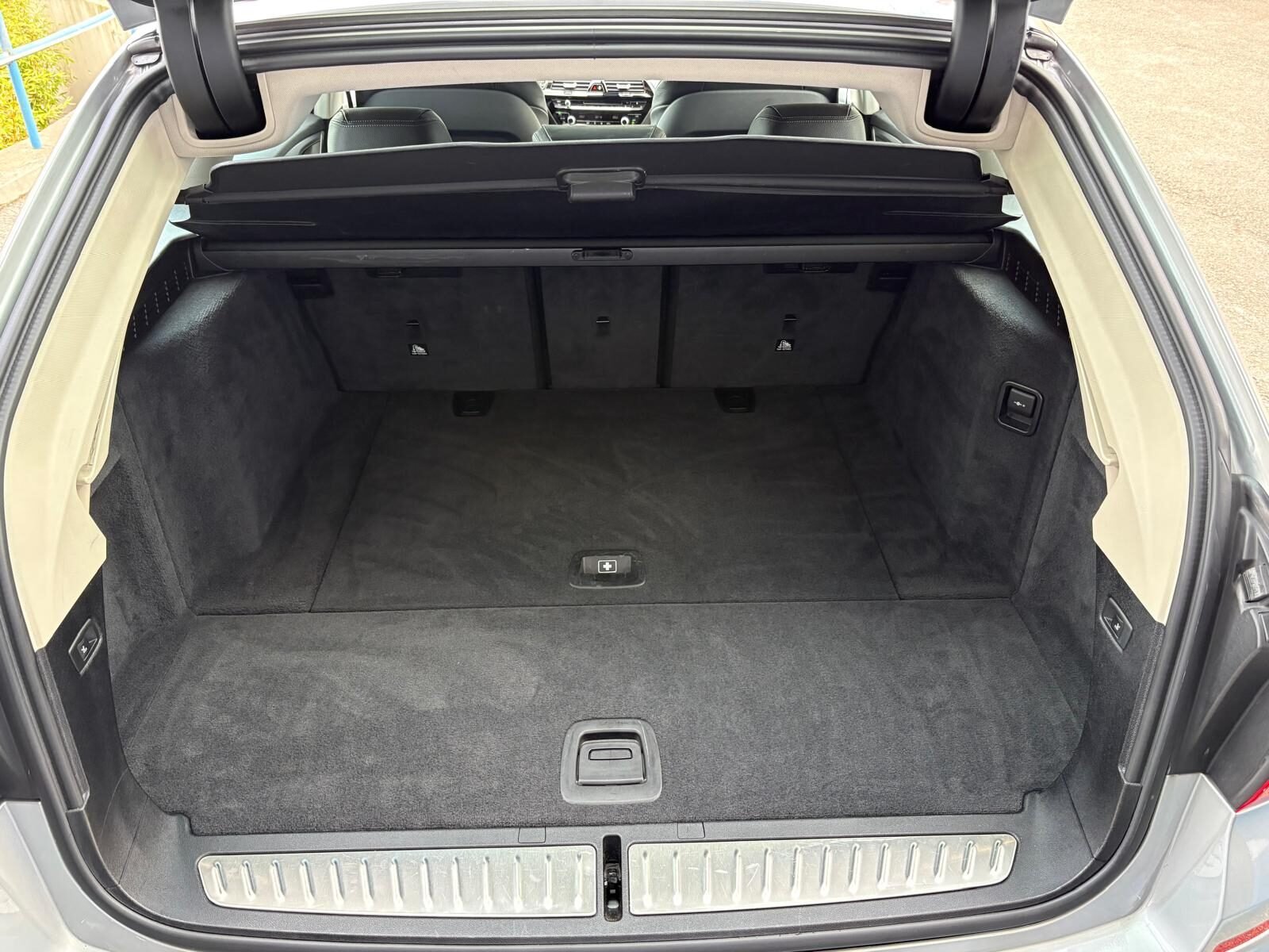 BMW Serie 5 530d Touring 265