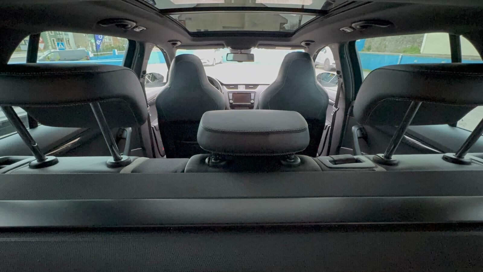 SKODA Octavia Combi 2.0 TDI RS 184