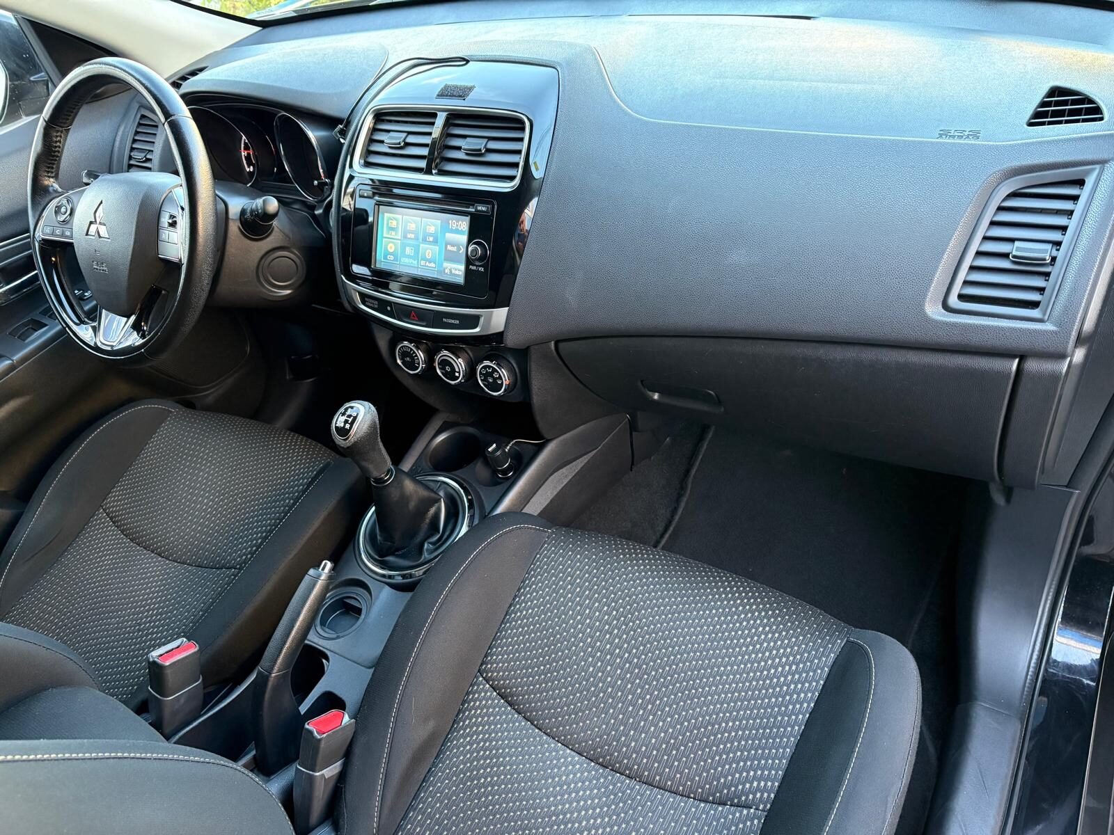 MITSUBISHI ASX 160 DI-D Motion 114