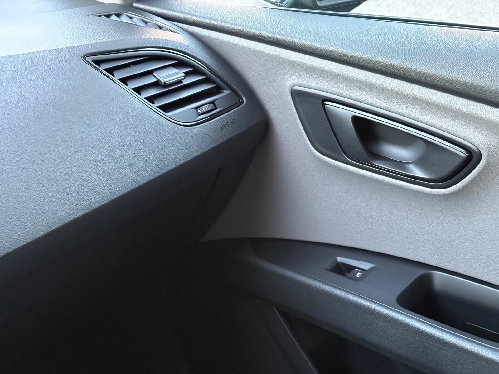 SEAT León 1.6 TDI Reference 105