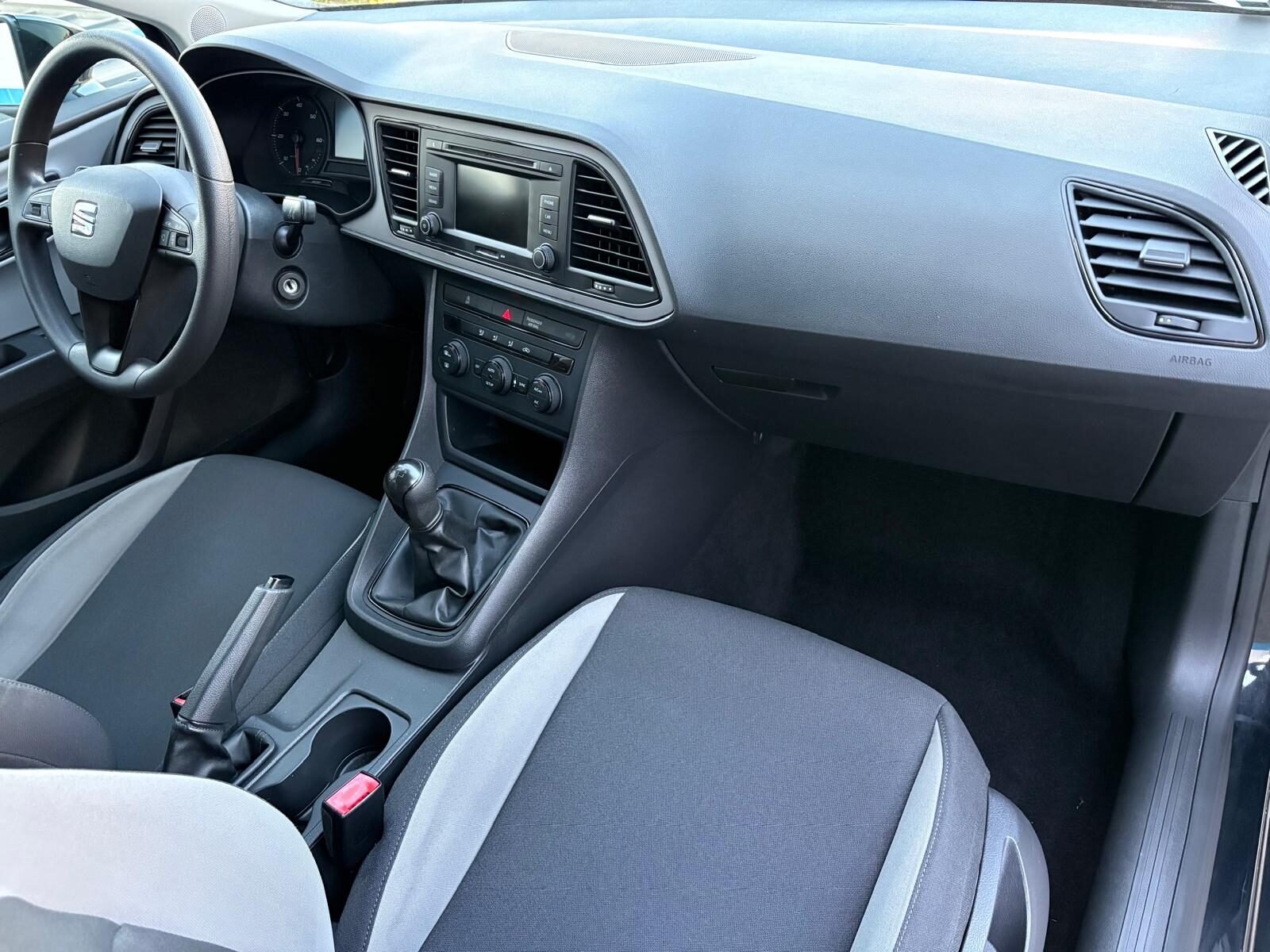 SEAT León 1.6 TDI Reference 105