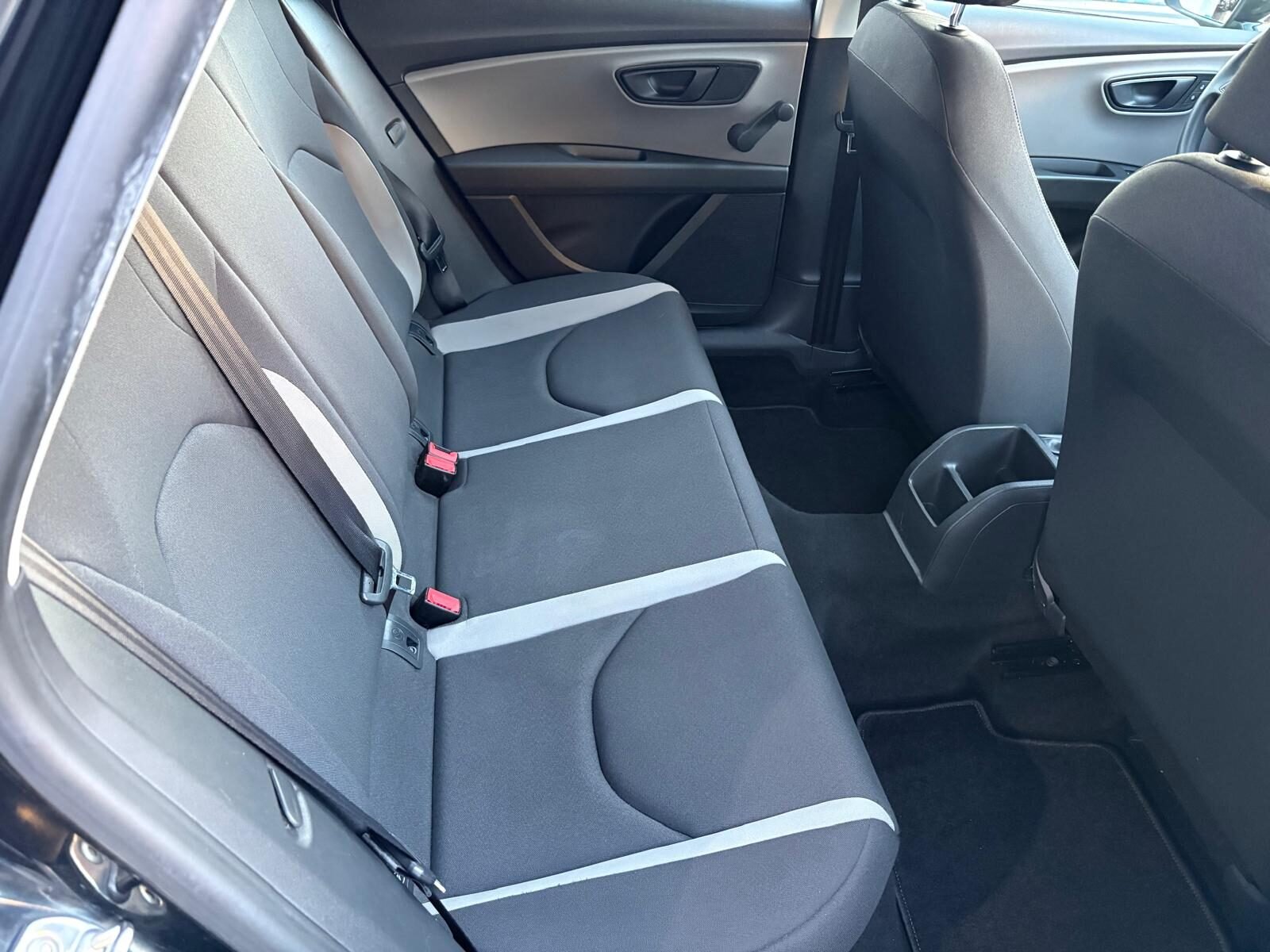 SEAT León 1.6 TDI Reference 105