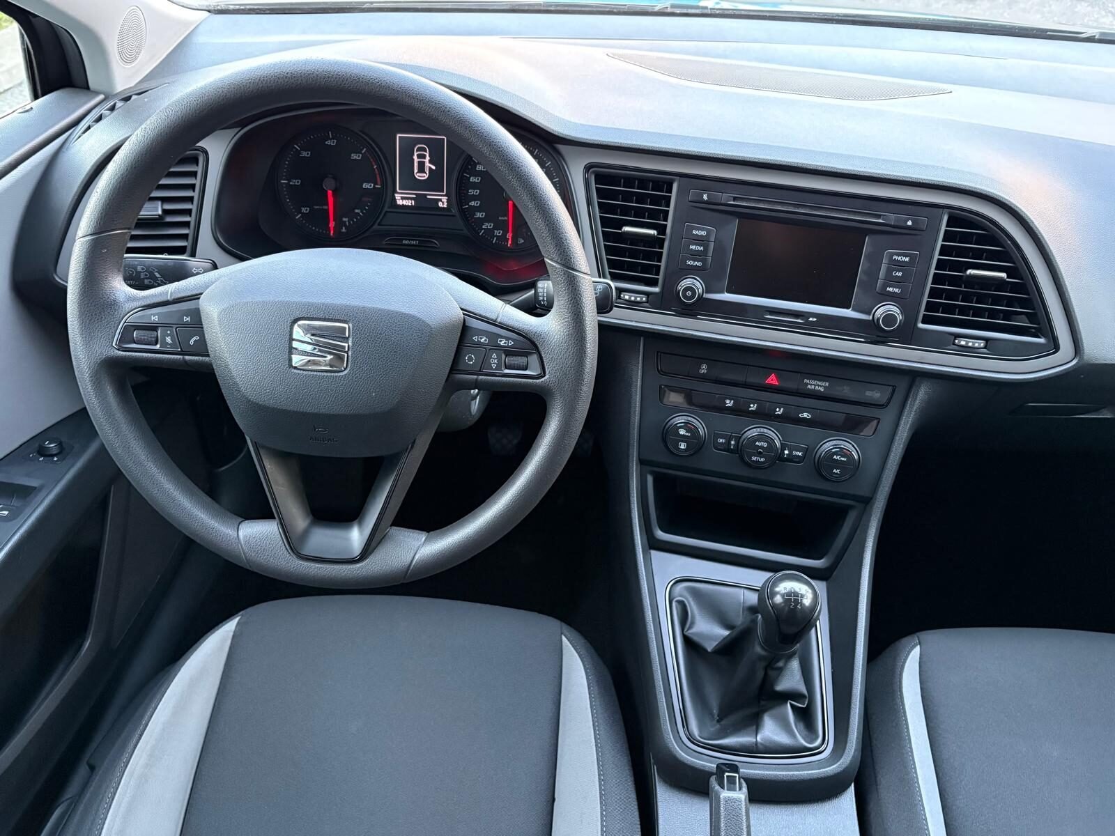 SEAT León 1.6 TDI Reference 105