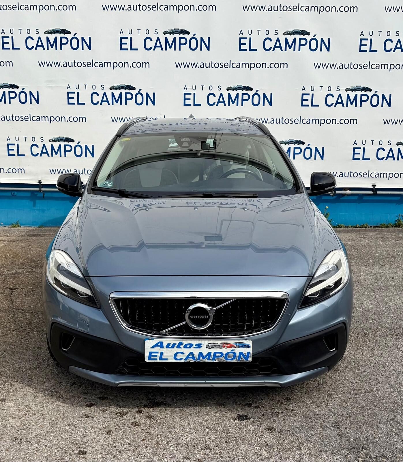 VOLVO V40 2.0 Cross Country D2 Momentum AUT. 120