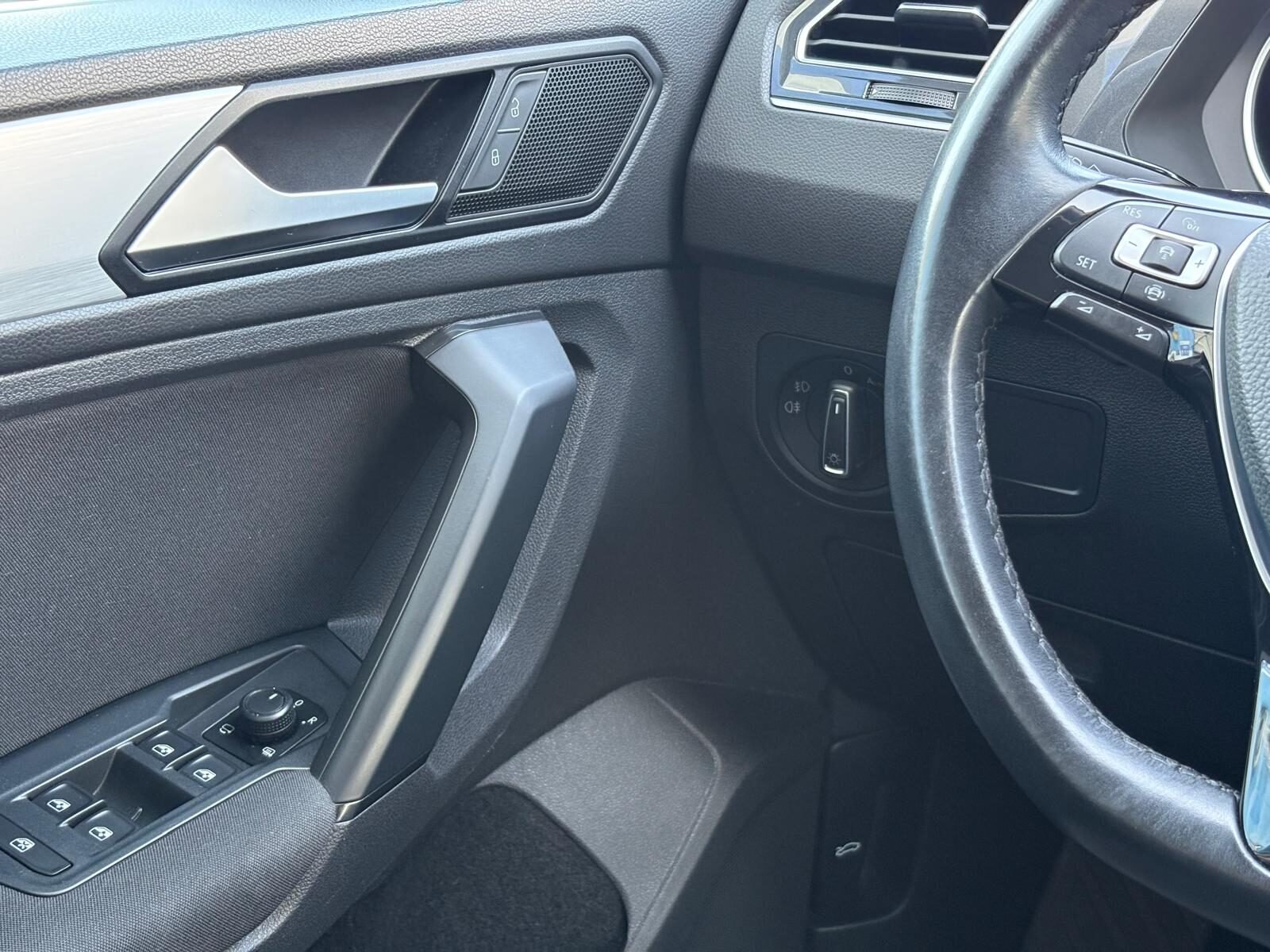 VOLKSWAGEN Tiguan R-Line 2.0 TDI Advance DSG 150