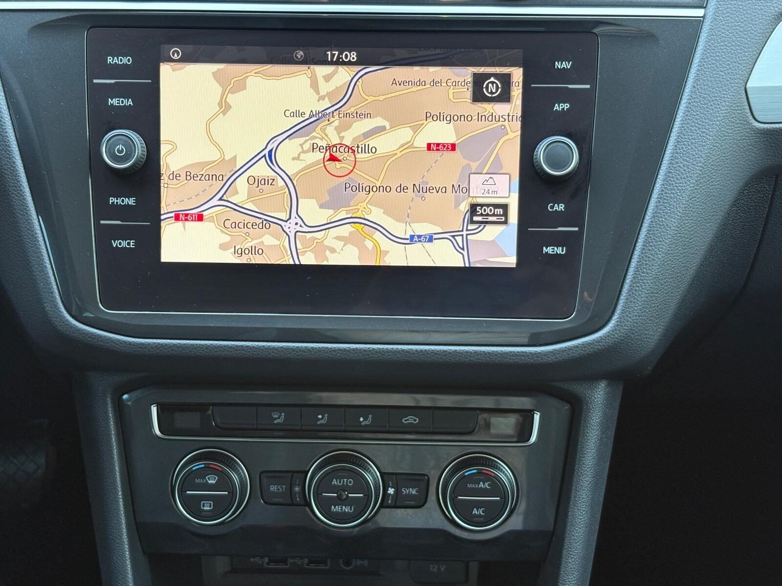 VOLKSWAGEN Tiguan R-Line 2.0 TDI Advance DSG 150