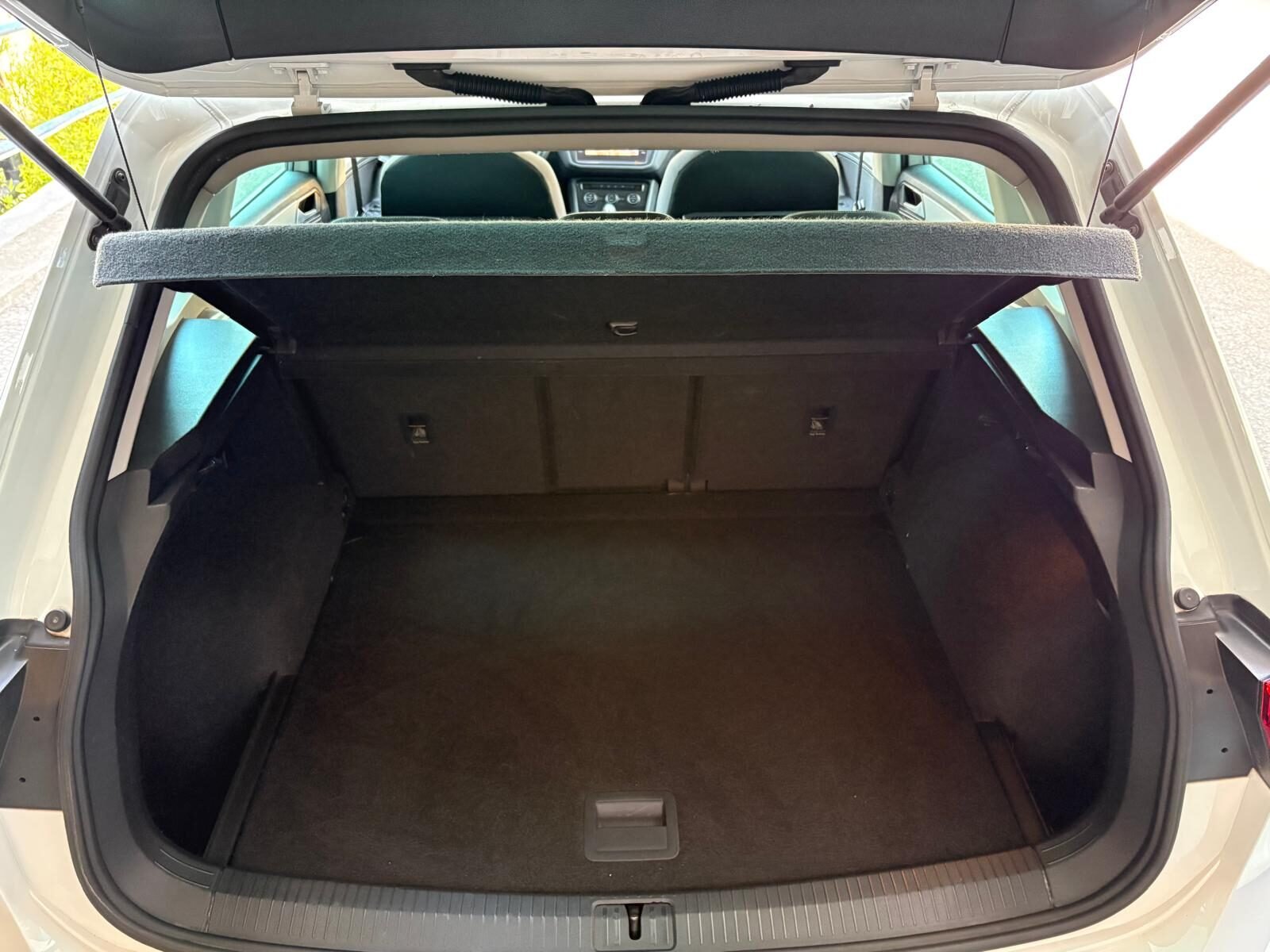 VOLKSWAGEN Tiguan R-Line 2.0 TDI Advance DSG 150