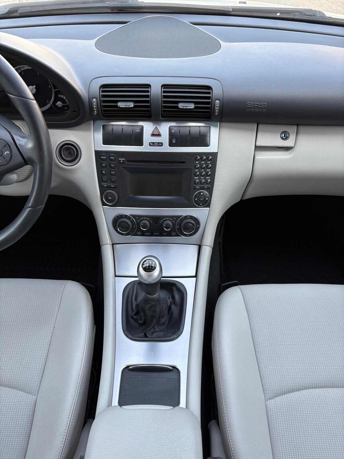 MERCEDES-BENZ Clase CLC 200 CDI 122