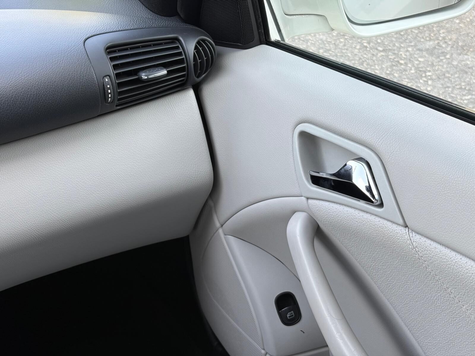 MERCEDES-BENZ Clase CLC 200 CDI 122