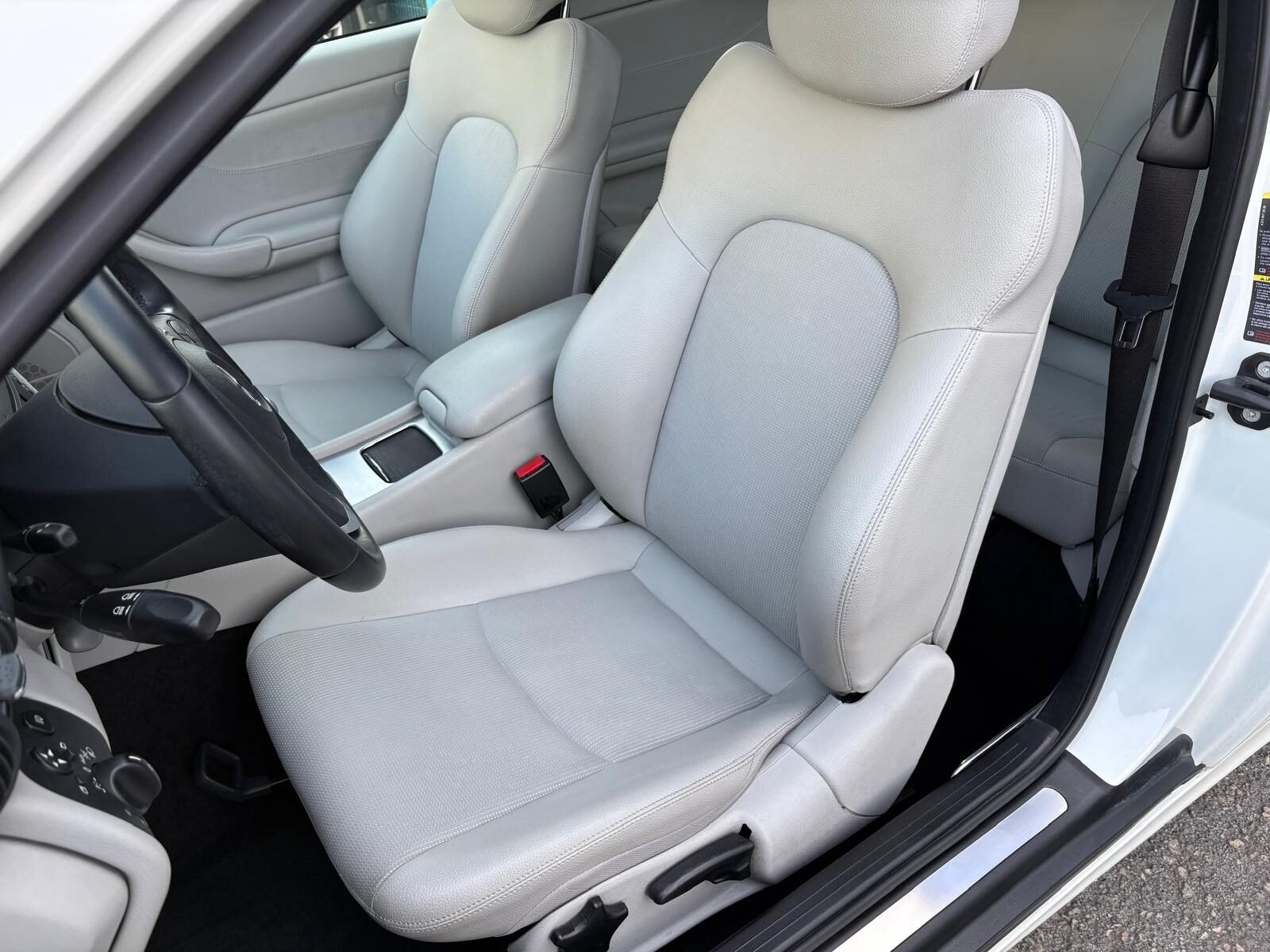 MERCEDES-BENZ Clase CLC 200 CDI 122