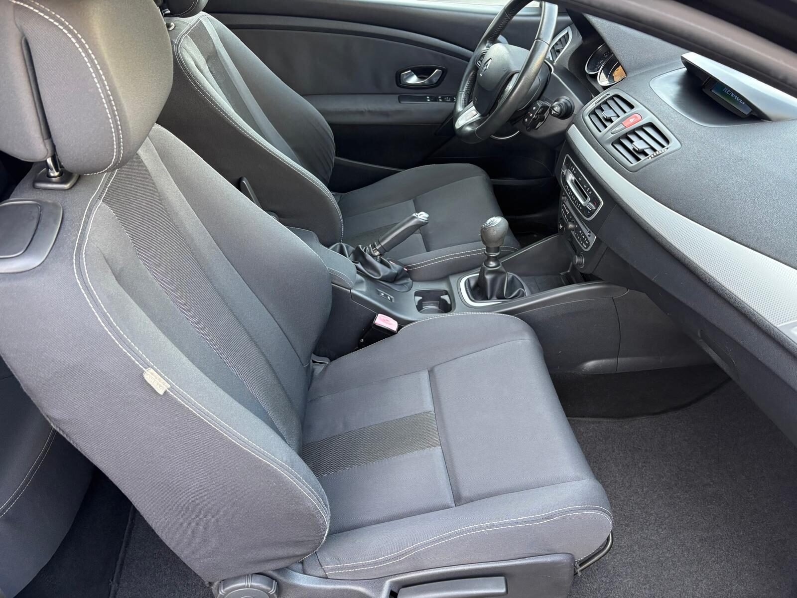 RENAULT Megane Coupe 1.6 Dynamique 110