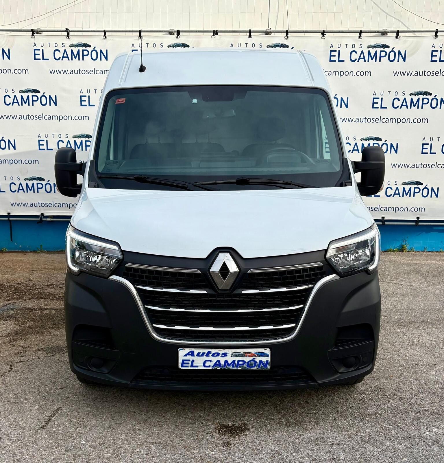 RENAULT Master Furgon 2.3 dCi L1H2 135
