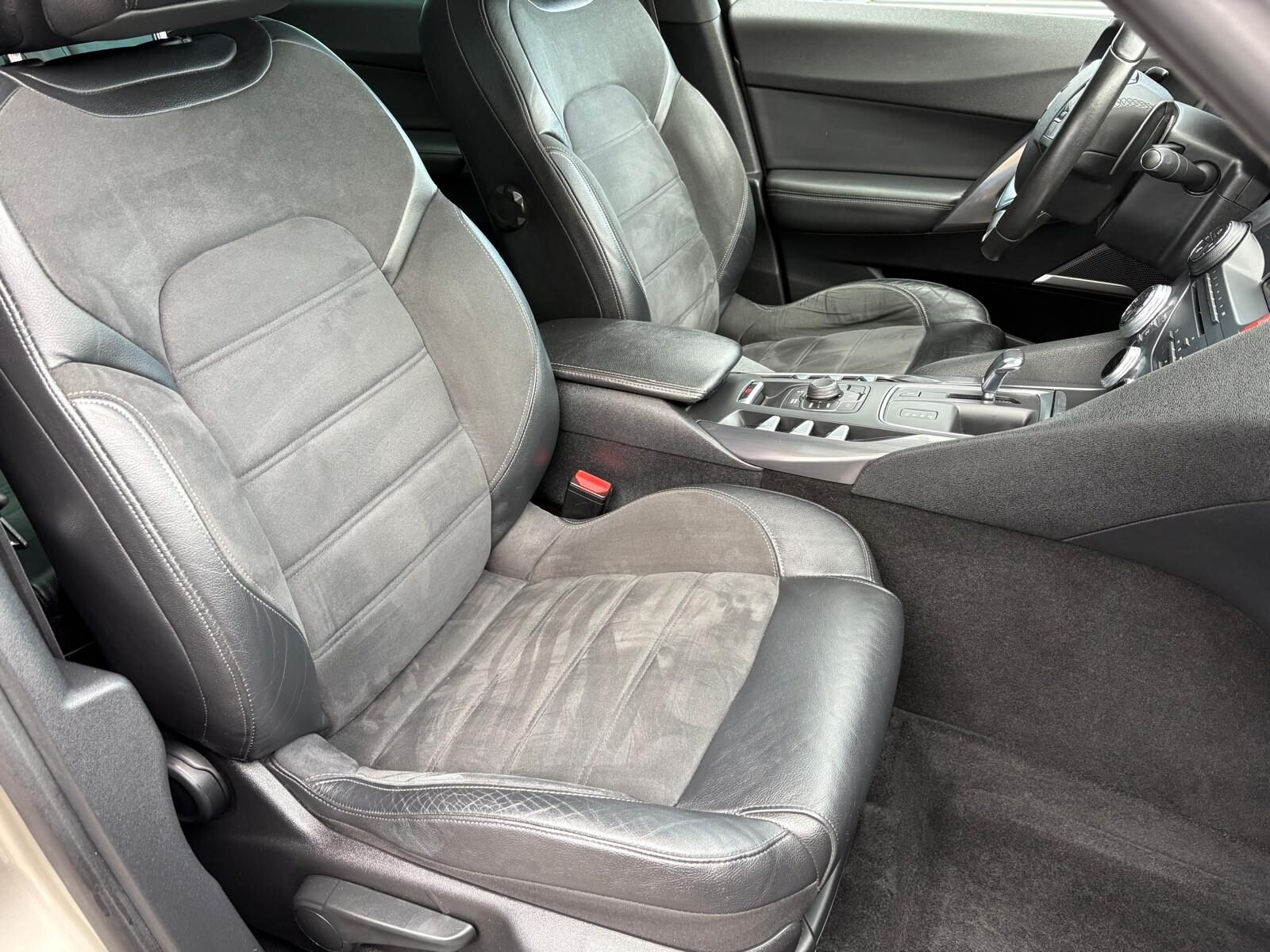 DS DS 5 1.6 e-HDI Style 115