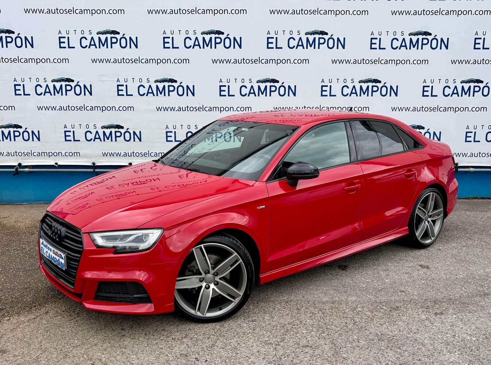 AUDI A3 Sedan 35 TDI Black Line Edition S-Line S-tronic 150