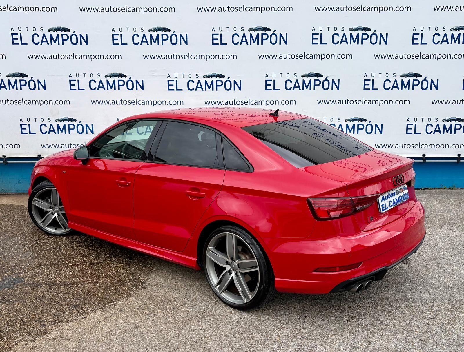 AUDI A3 Sedan 35 TDI Black Line Edition S-Line S-tronic 150