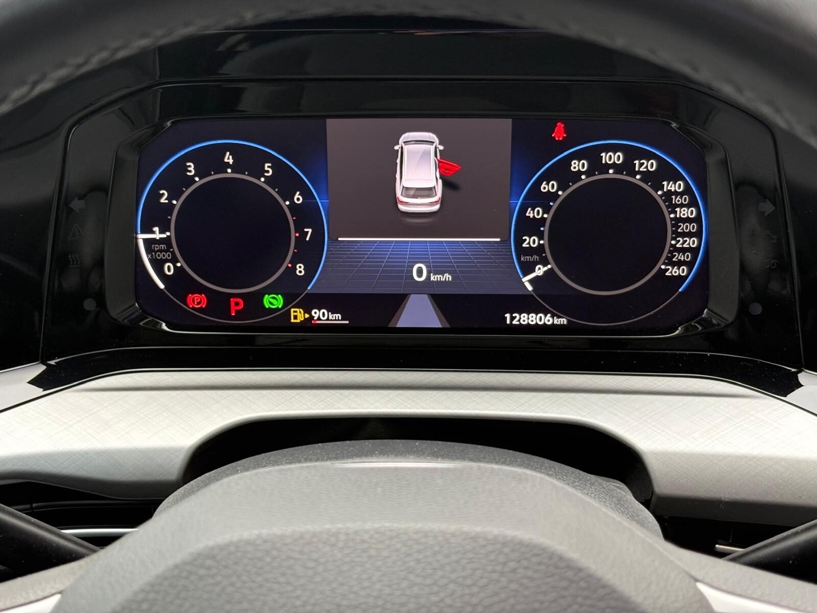 VOLKSWAGEN Golf Variant 1.0 e-TSI Life 110