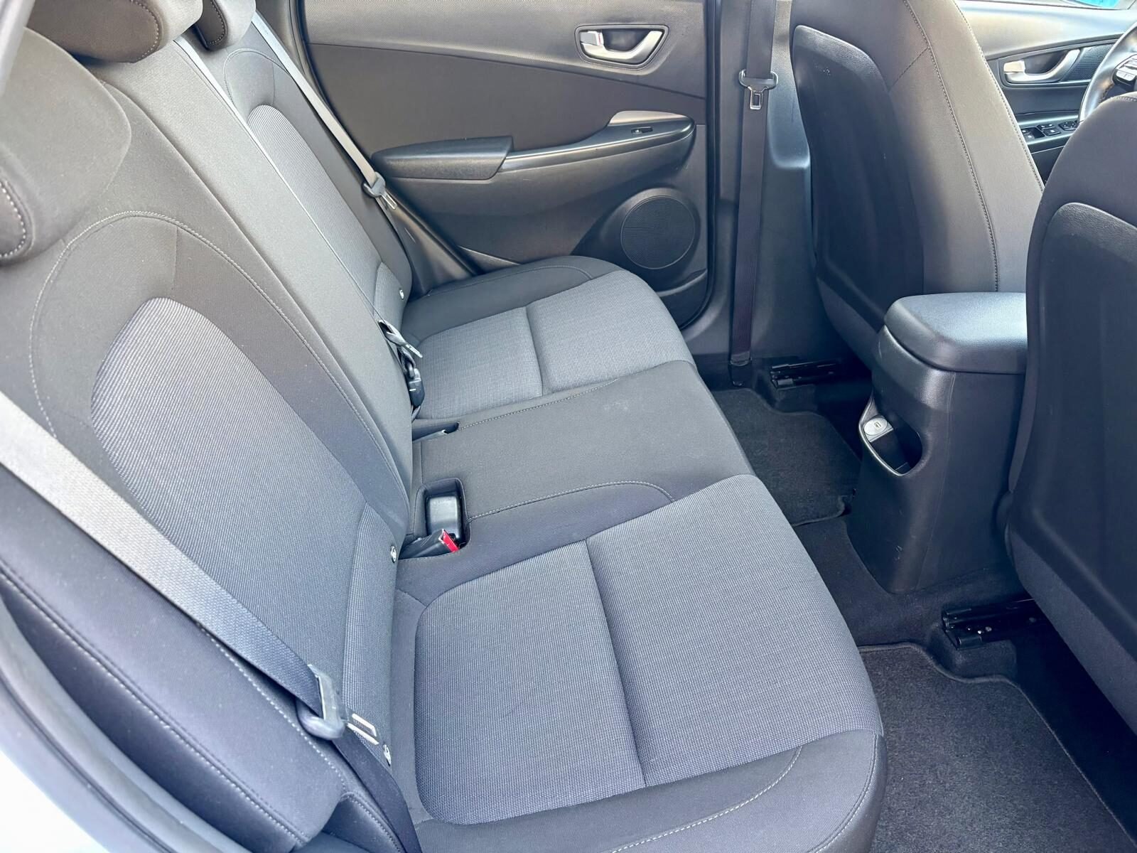 HYUNDAI Kona 1.6 GDI HEV Maxx DCT 141