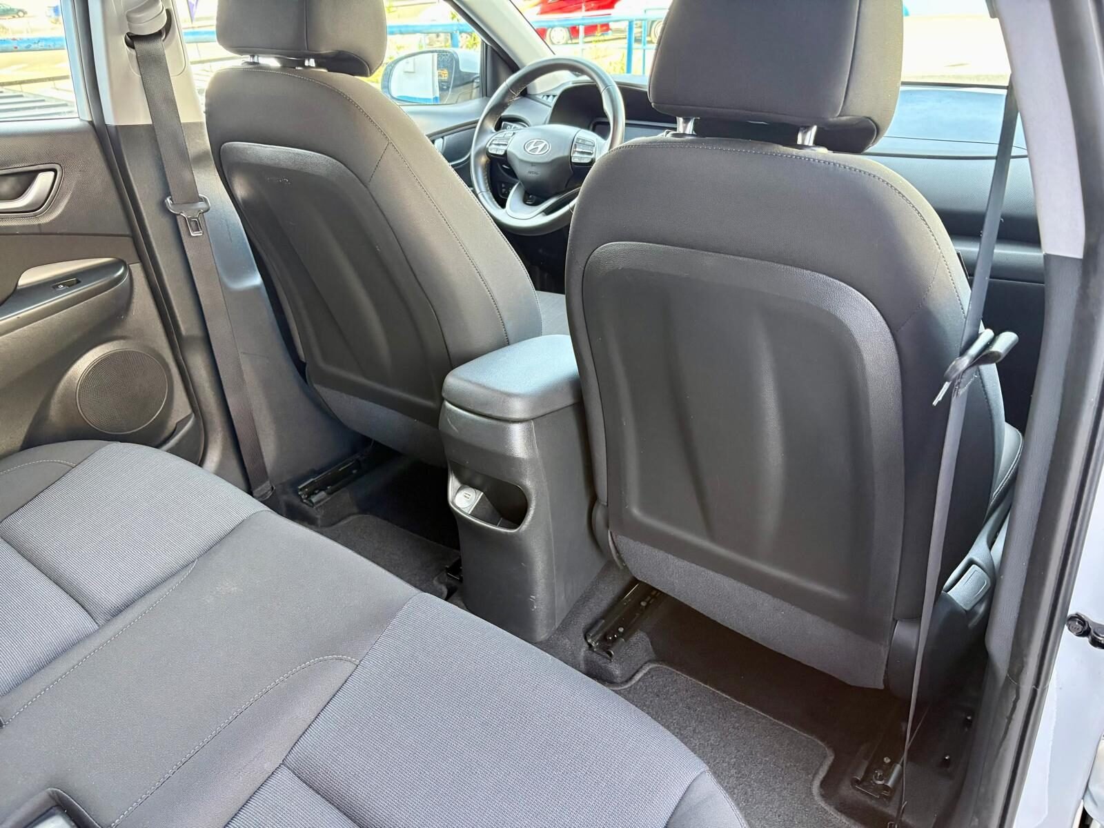HYUNDAI Kona 1.6 GDI HEV Maxx DCT 141