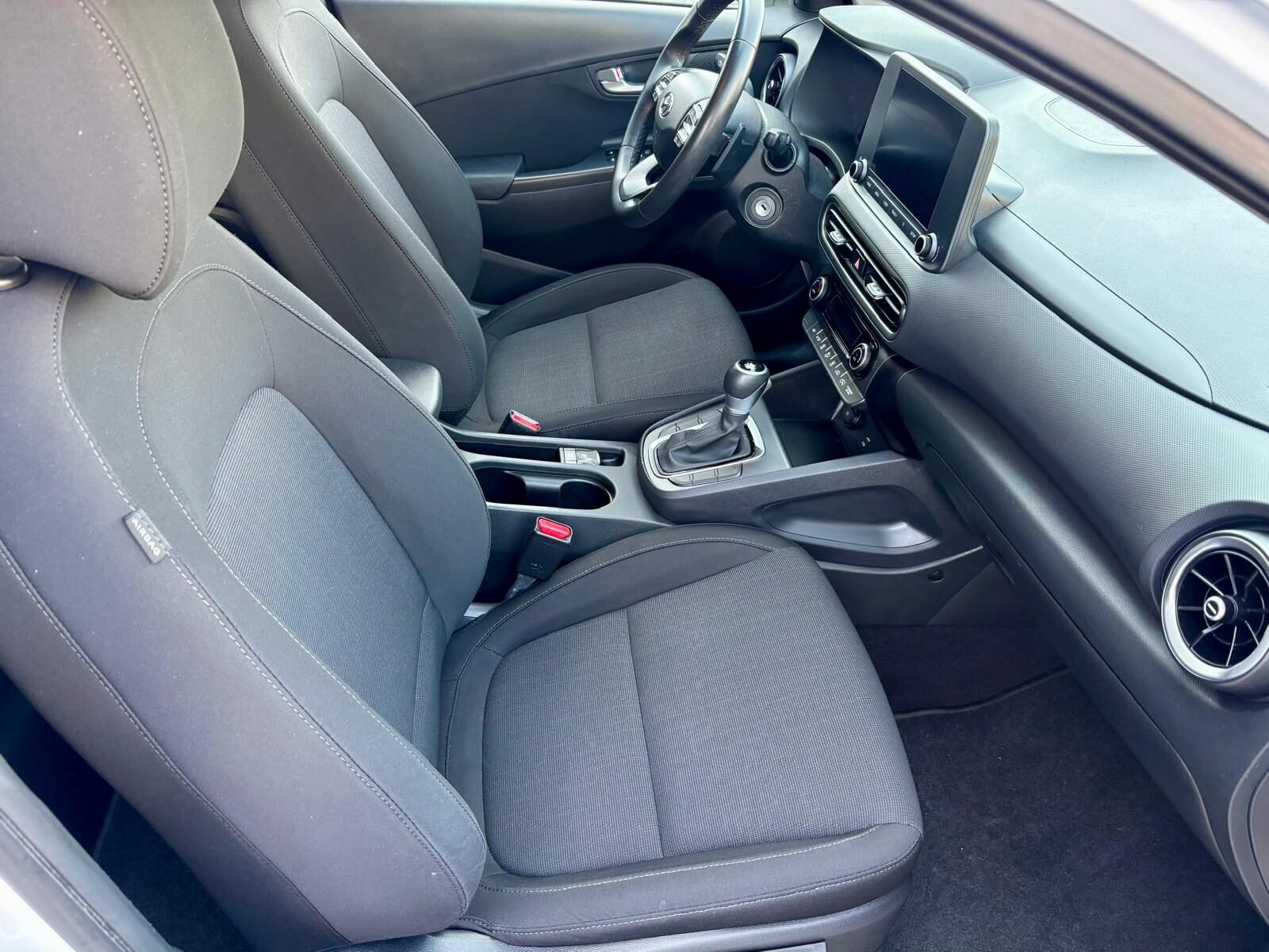 HYUNDAI Kona 1.6 GDI HEV Maxx DCT 141