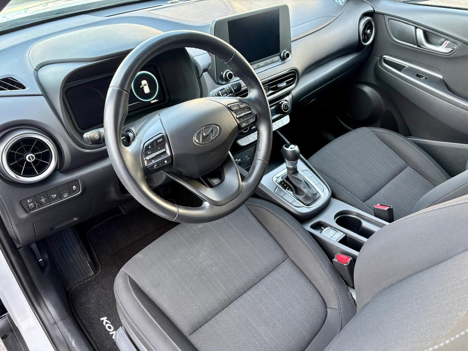 HYUNDAI Kona 1.6 GDI HEV Maxx DCT 141
