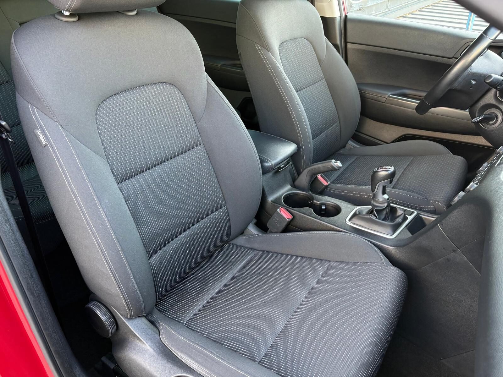 KIA Sportage 1.6 GDI x-TECH 4x2 132