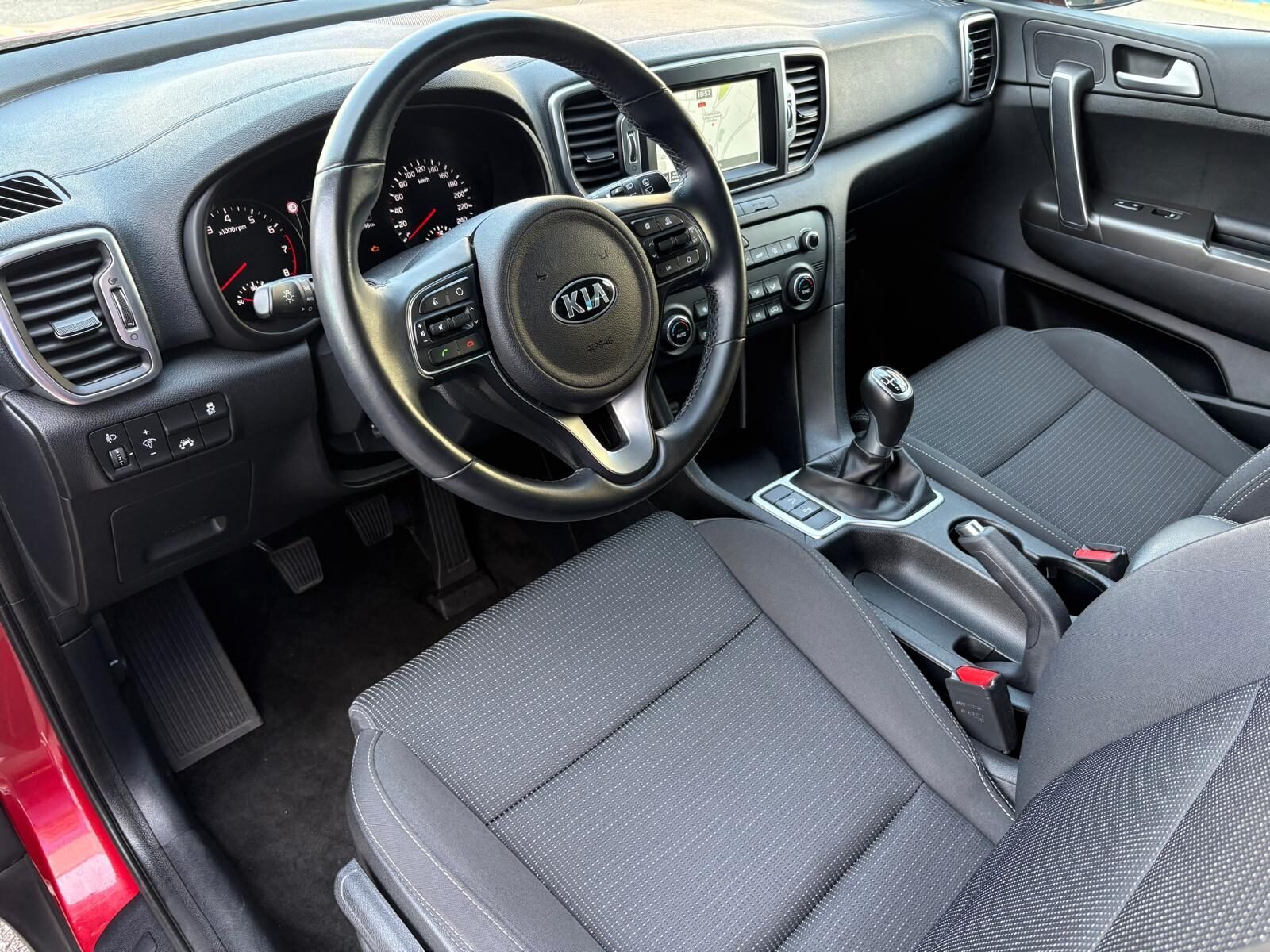 KIA Sportage 1.6 GDI x-TECH 4x2 132