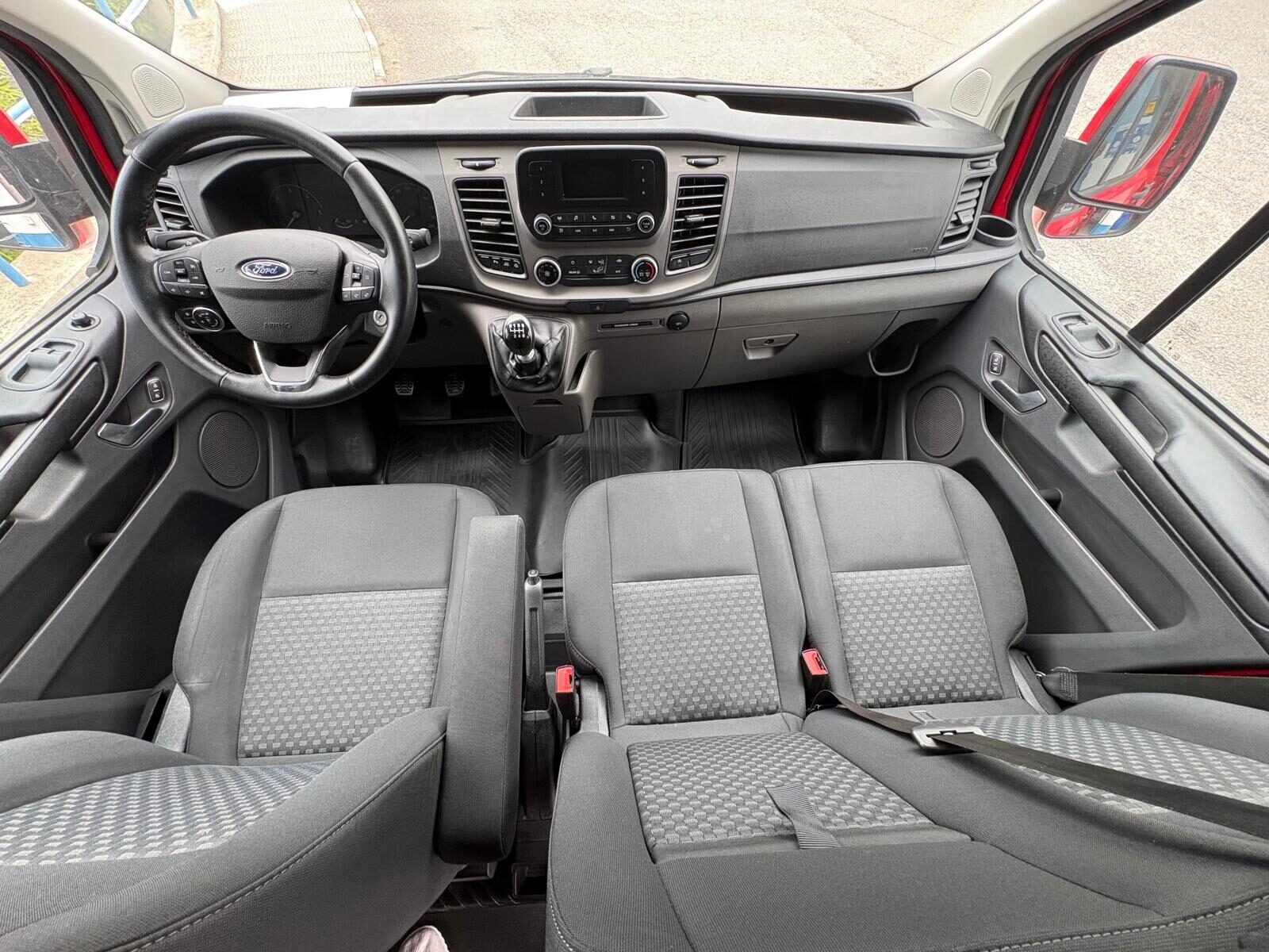 FORD Transit Custom 2.0 TdCI Kombi 1 Ambiente Hybrid 105