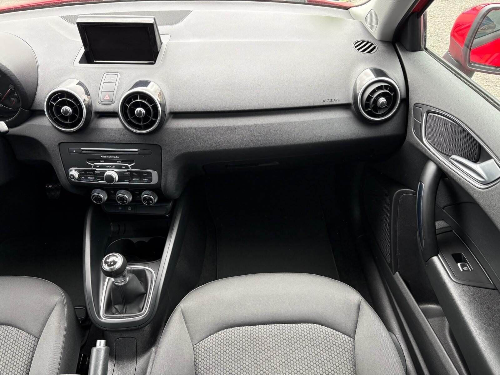 AUDI A1 1.4 TDI Ultra Attraction S-Line 90