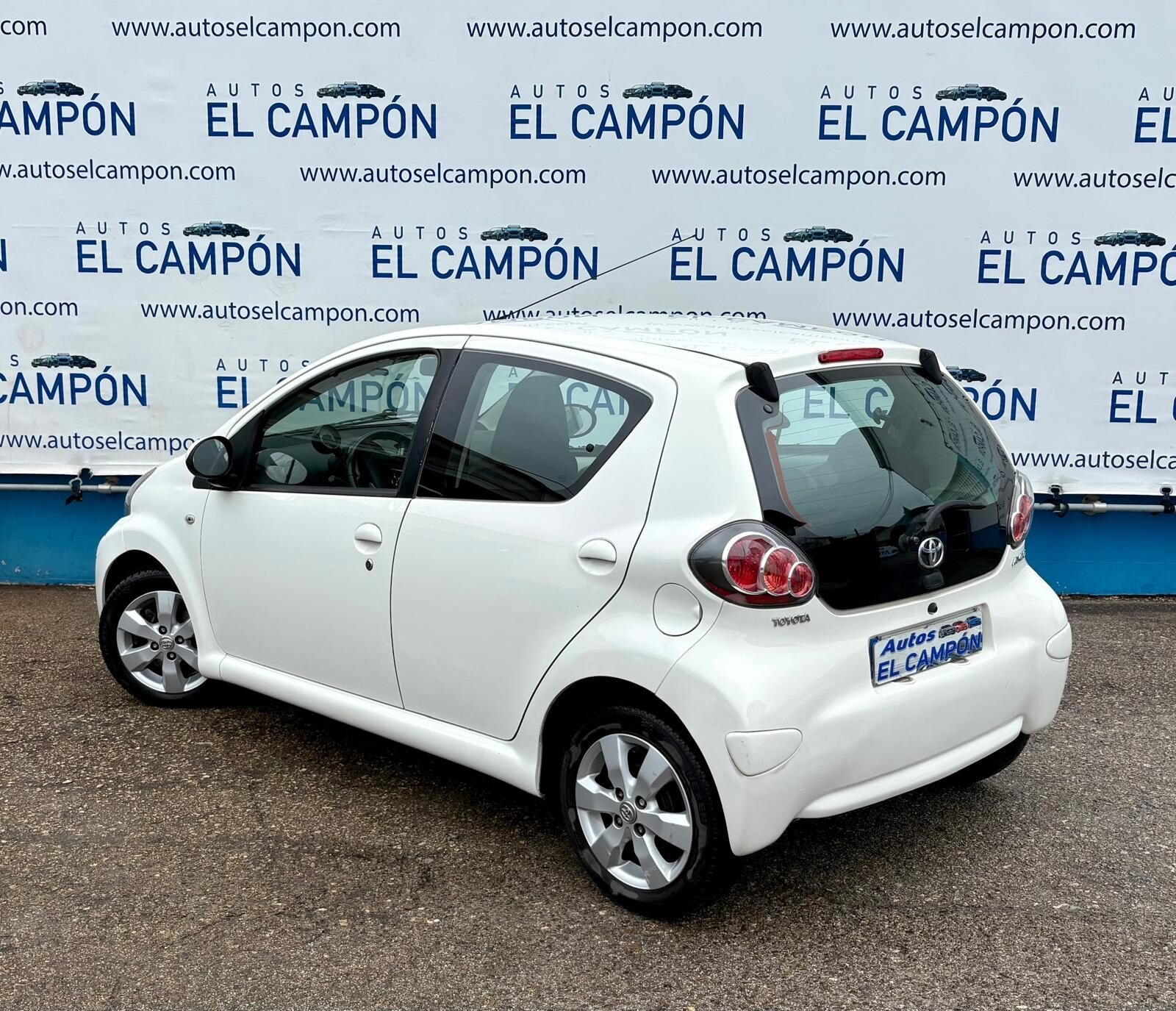 TOYOTA Aygo 1.0 VVT-i City Aut. 68