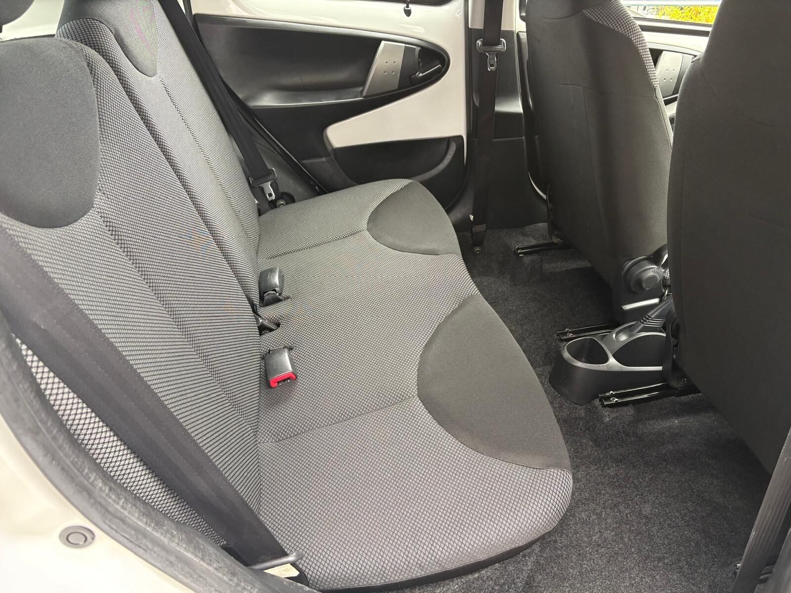TOYOTA Aygo 1.0 VVT-i City Aut. 68