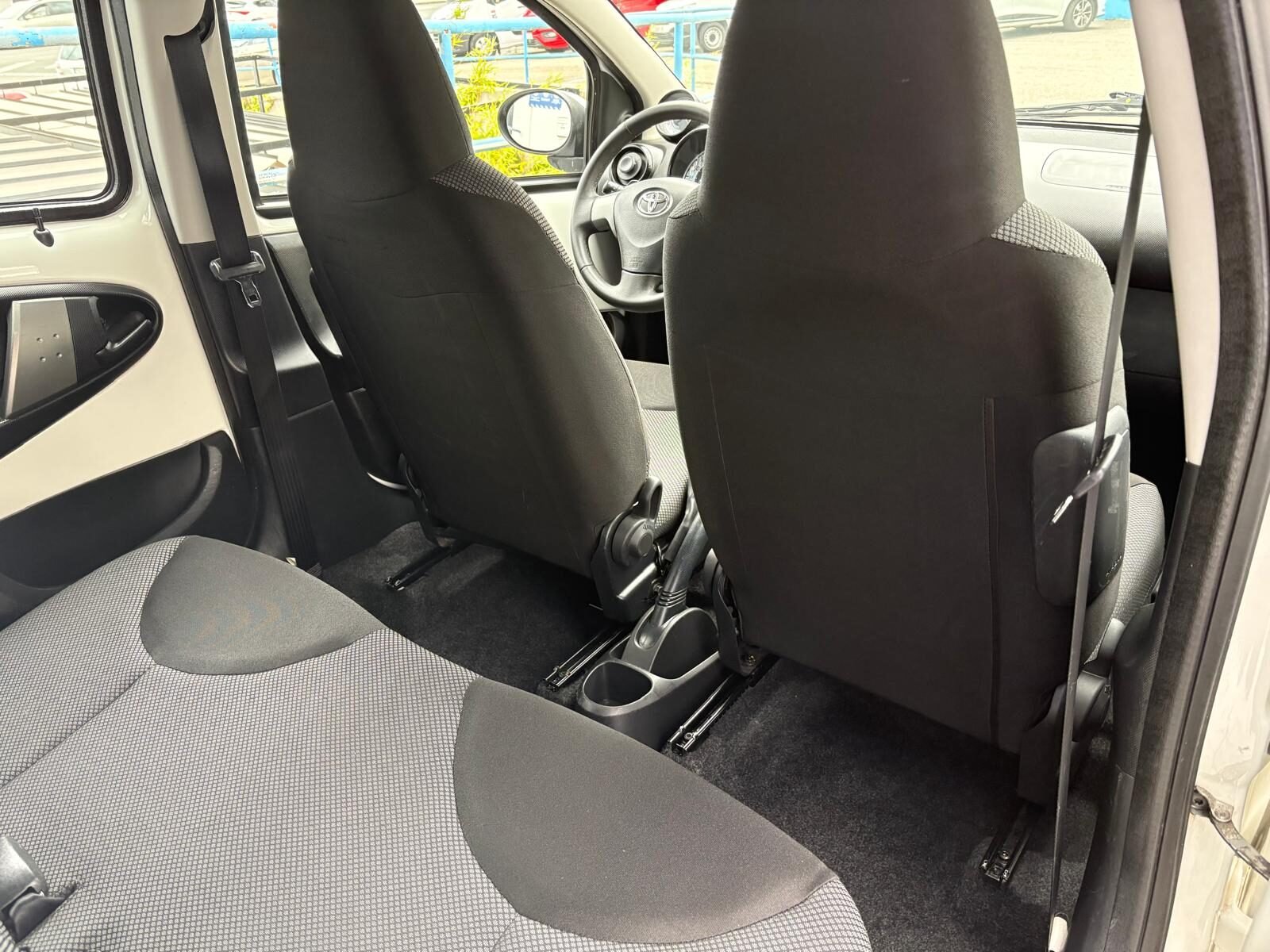 TOYOTA Aygo 1.0 VVT-i City Aut. 68