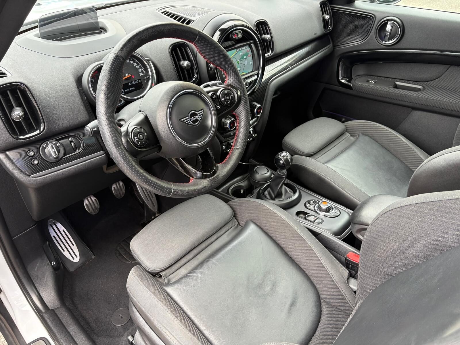 MINI Countryman Cooper 136