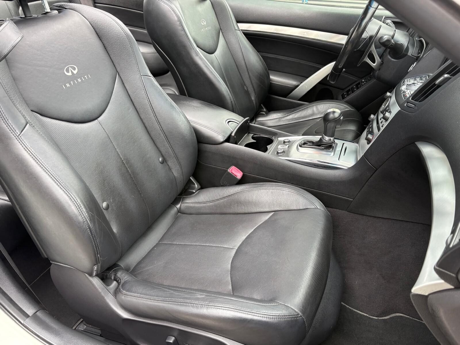 INFINITI G 37 GT Cabrio AT 320