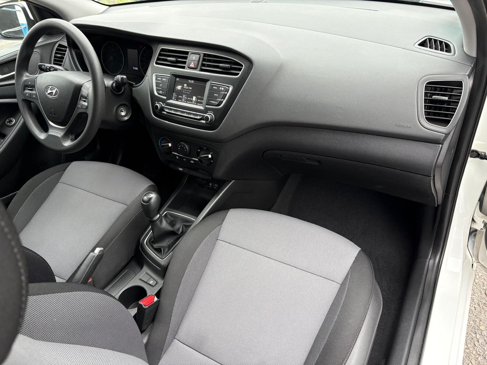 HYUNDAI I20 1.2 MPI Essence 75