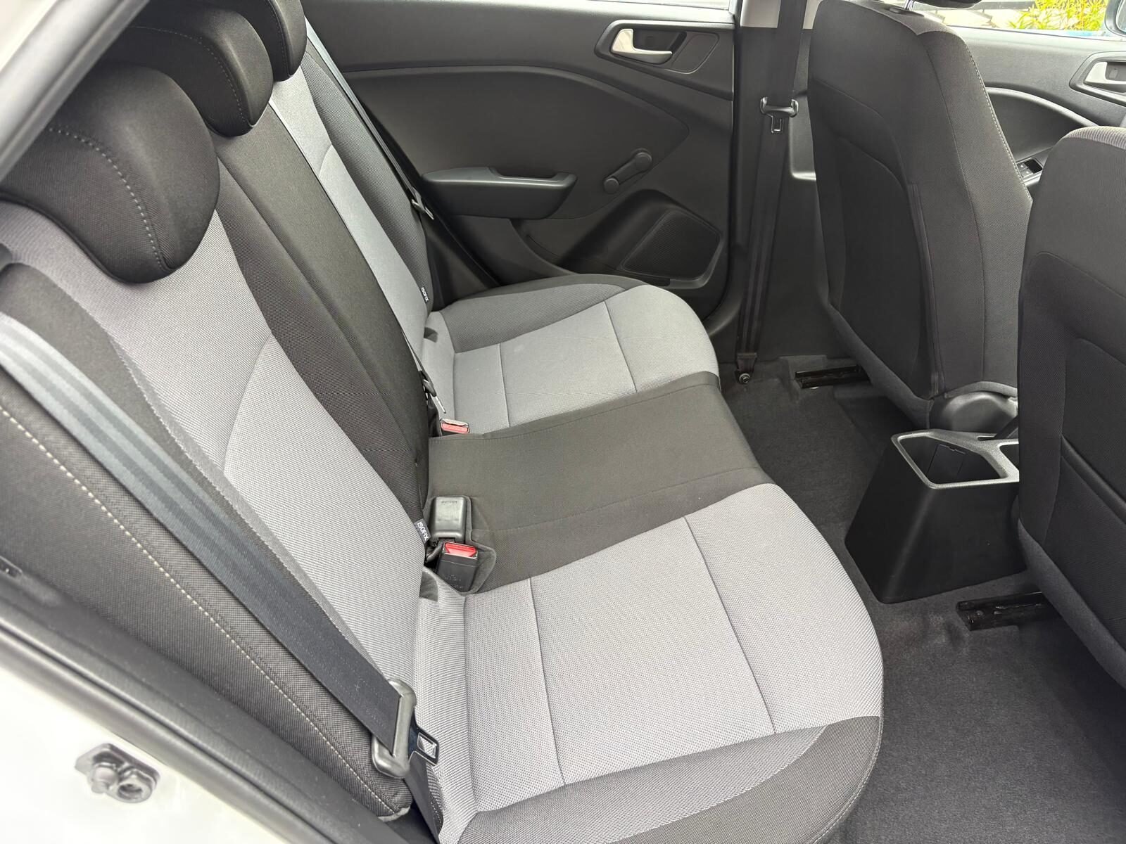 HYUNDAI I20 1.2 MPI Essence 75