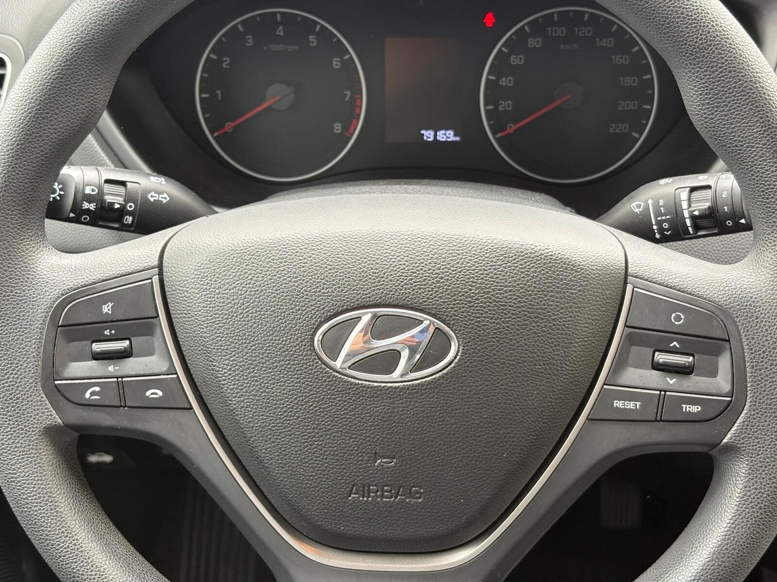 HYUNDAI I20 1.2 MPI Essence 75
