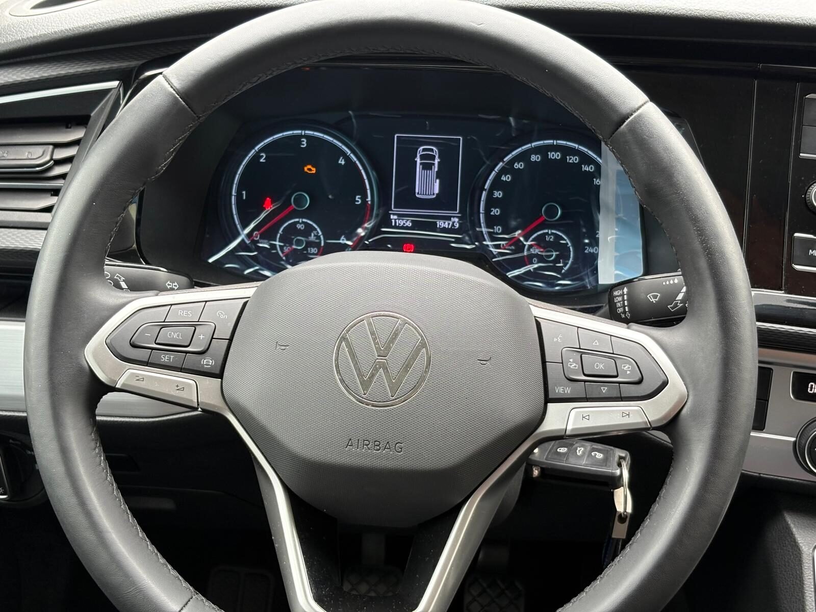 VOLKSWAGEN California 2.0 TDI Outdoor Beach Camper 150