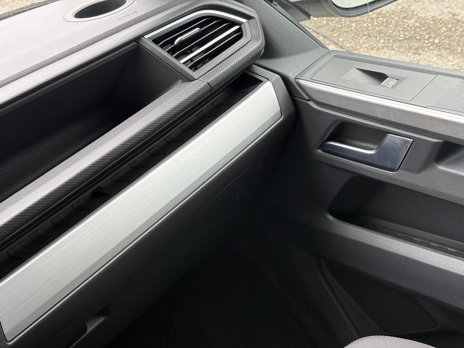VOLKSWAGEN California 2.0 TDI Outdoor Beach Camper 150