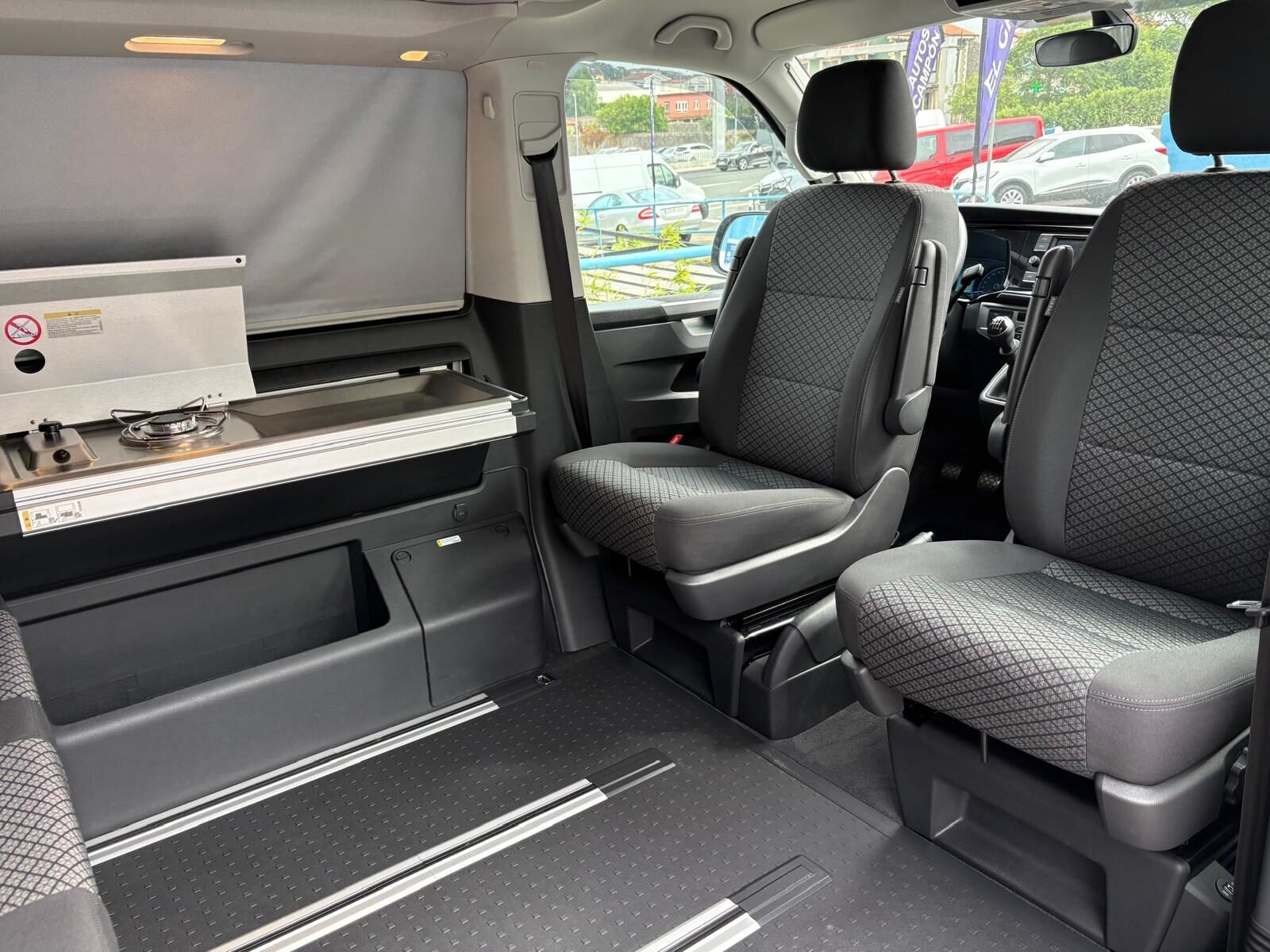 VOLKSWAGEN California 2.0 TDI Outdoor Beach Camper 150