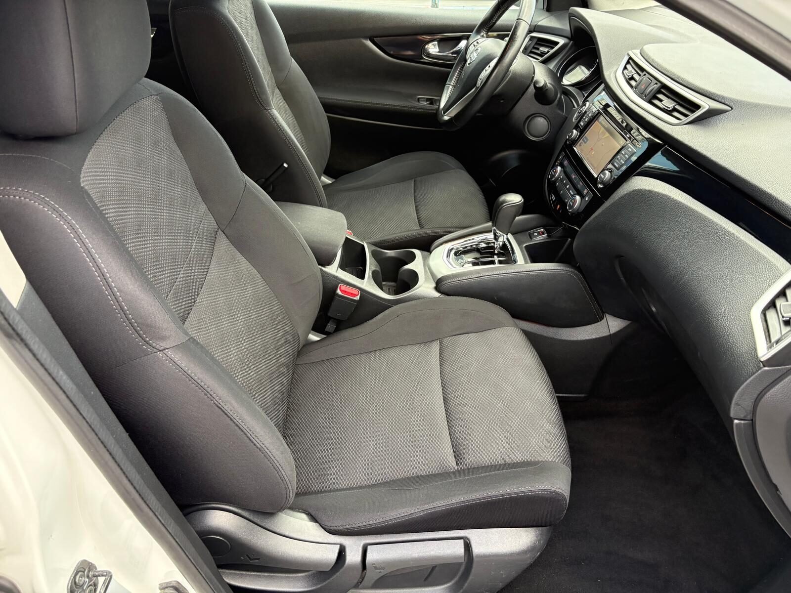NISSAN QASHQAI 1.2 DIG-T N-Vision 4x2 Xtronic 115