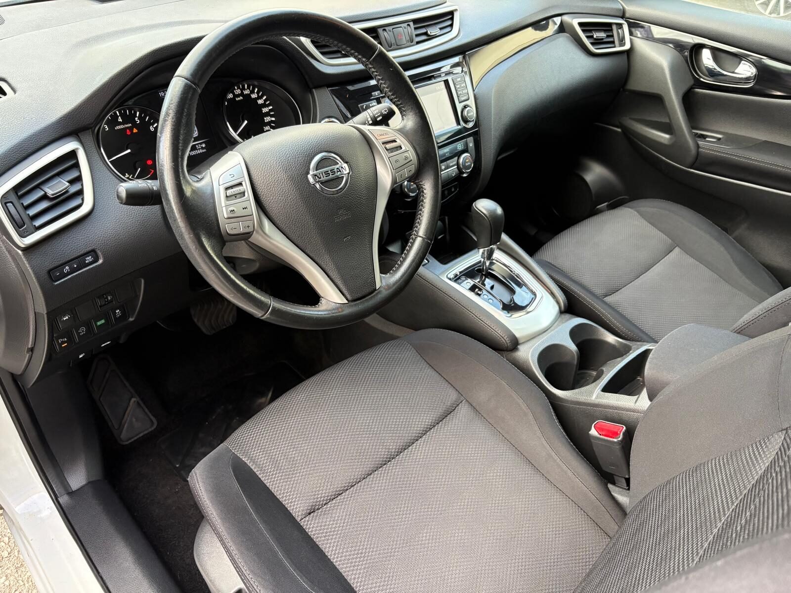 NISSAN QASHQAI 1.2 DIG-T N-Vision 4x2 Xtronic 115