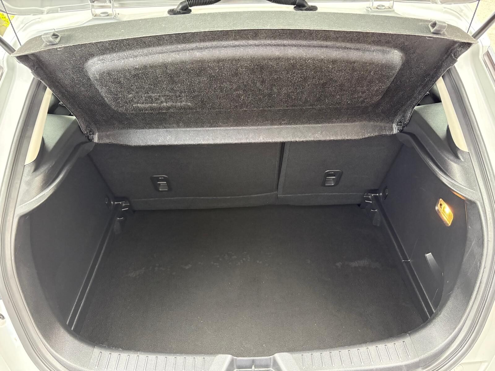 MAZDA CX-3 2.0 Luxury 2WD 120