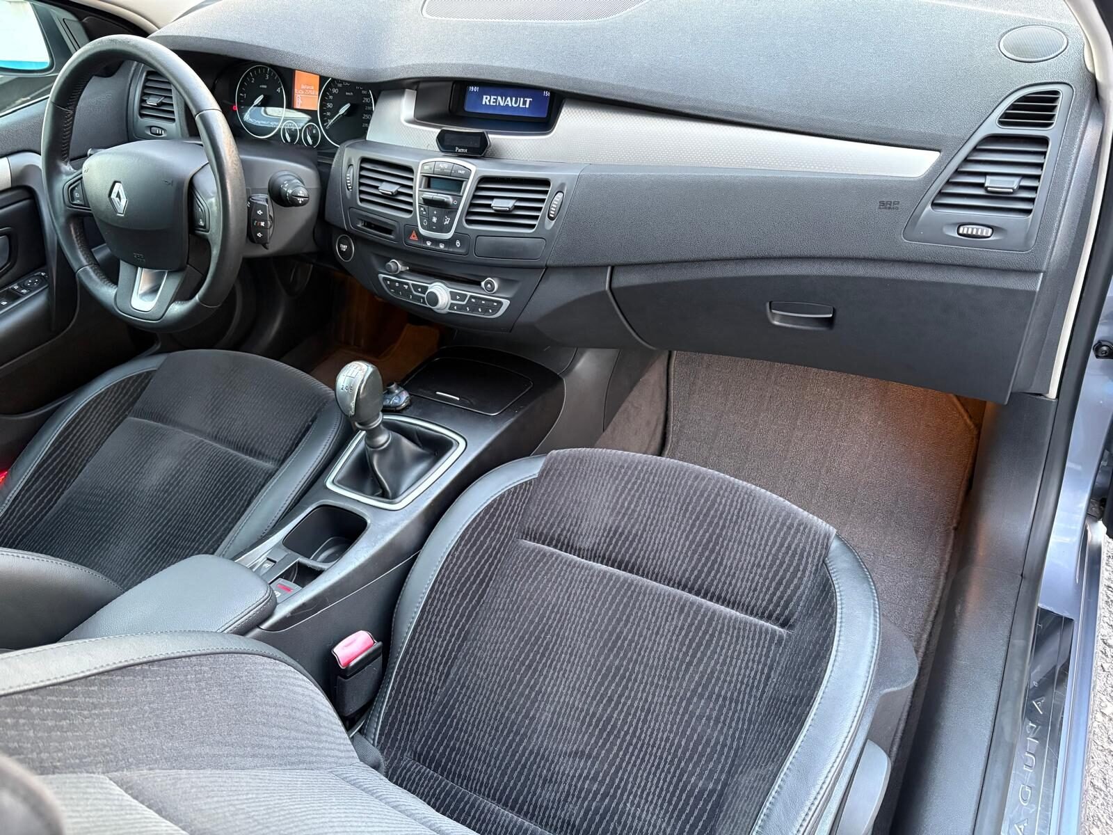 RENAULT Laguna 2.0 dCi Privilege 130